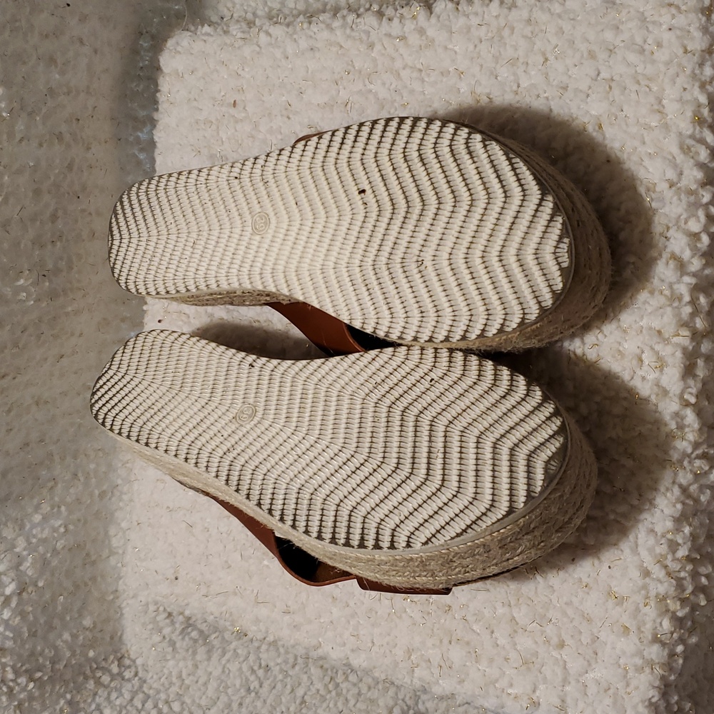 Glisten Camel Color Leather Espadrille Platform Sandals Size 8.5 - Picture 10 of 10